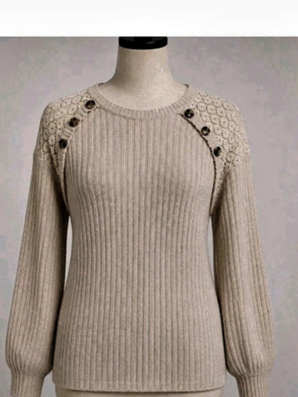 Women's Small Ribbed Sweater with Button Detail in Cream Size Small